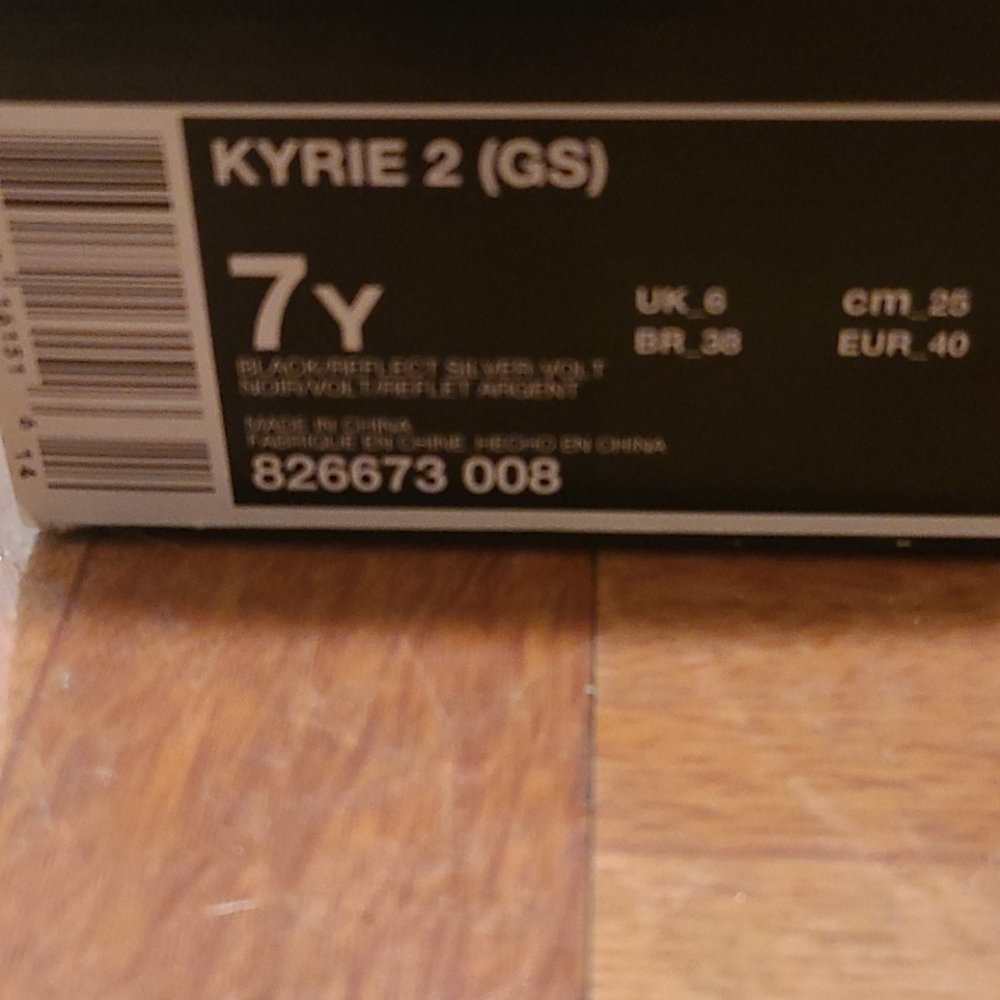 Kyrie 2 - Picture 4 of 4